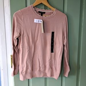 Banana Republic pink sweater, scalloped neck